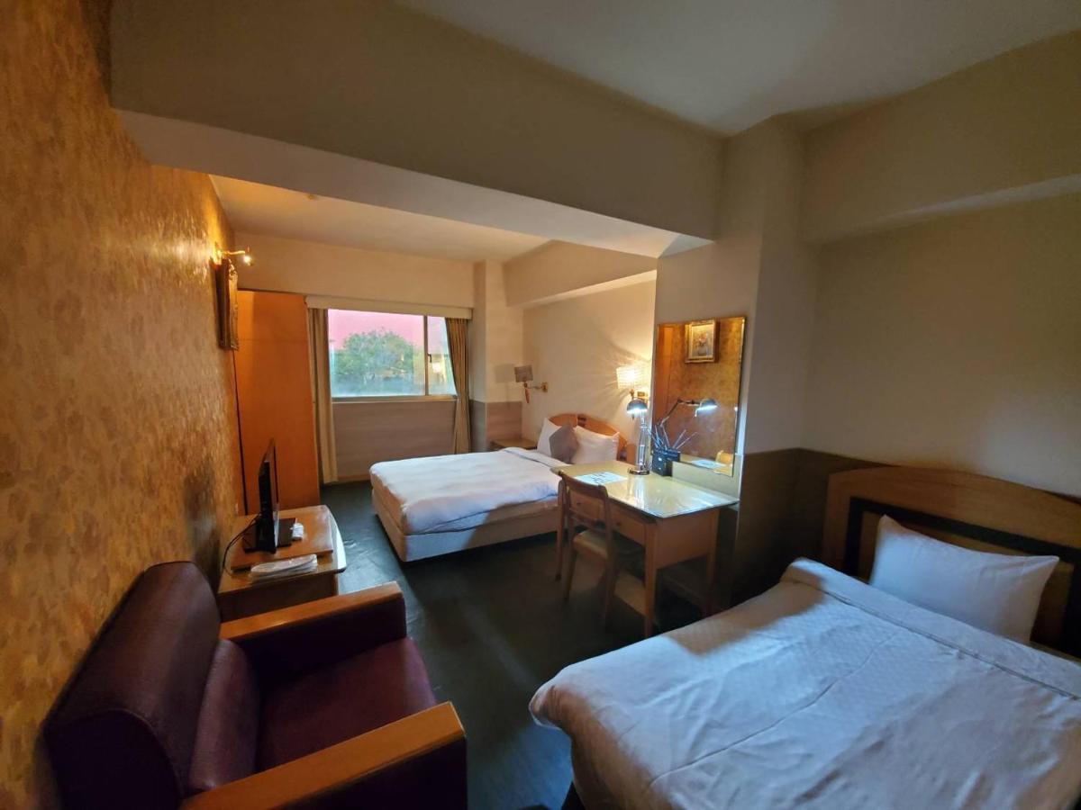 Berkeley Business Hotel Zhongzheng Hsinchu Luaran gambar
