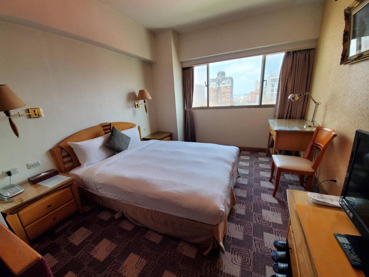 Berkeley Business Hotel Zhongzheng Hsinchu Luaran gambar