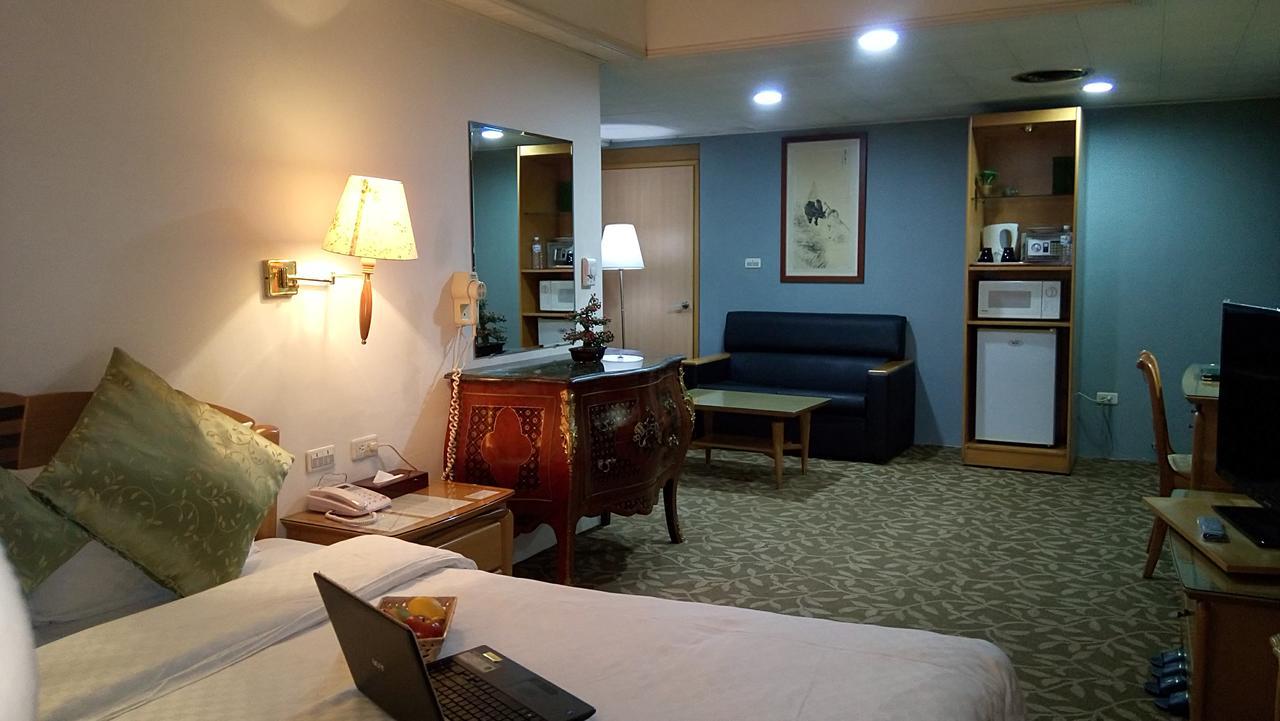 Berkeley Business Hotel Zhongzheng Hsinchu Luaran gambar