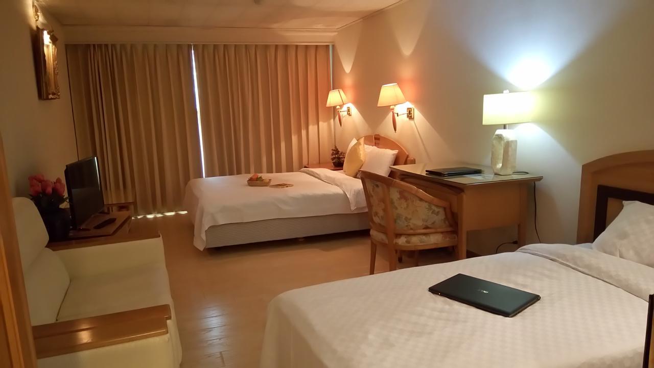 Berkeley Business Hotel Zhongzheng Hsinchu Luaran gambar