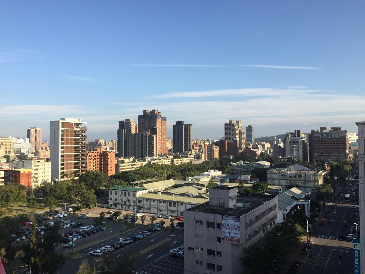 Berkeley Business Hotel Zhongzheng Hsinchu Luaran gambar