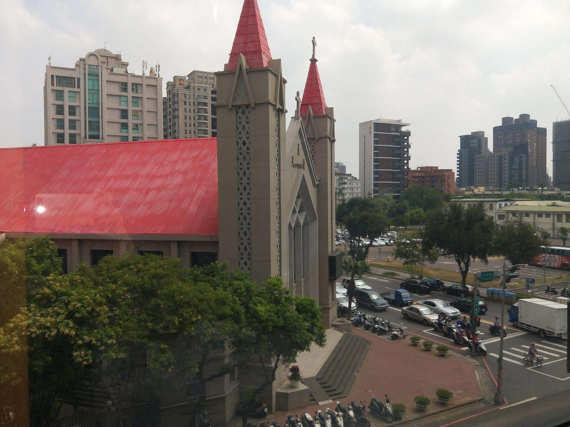 Berkeley Business Hotel Zhongzheng Hsinchu Luaran gambar